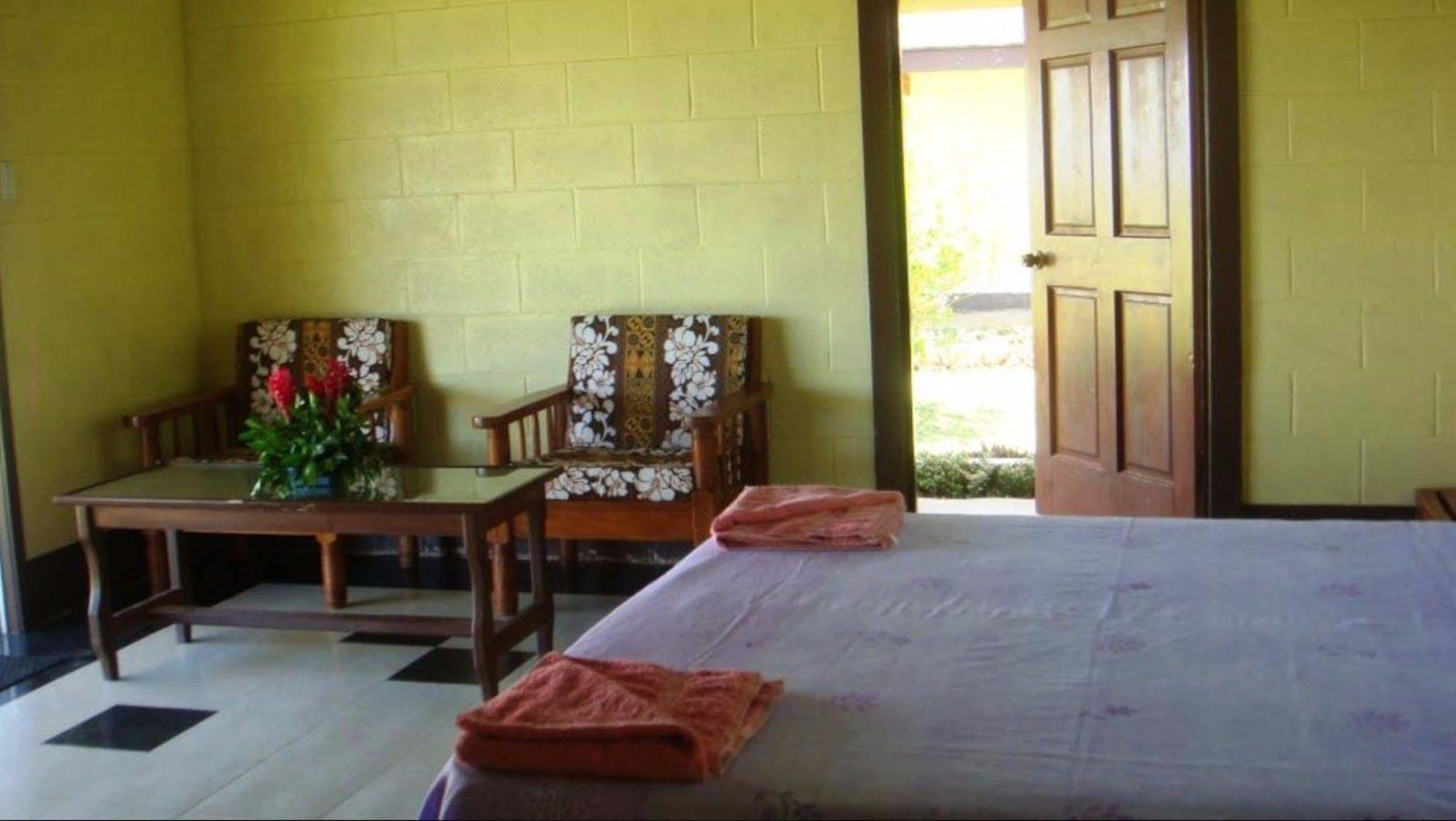 The Savaiian Hotel Salelologa Esterno foto